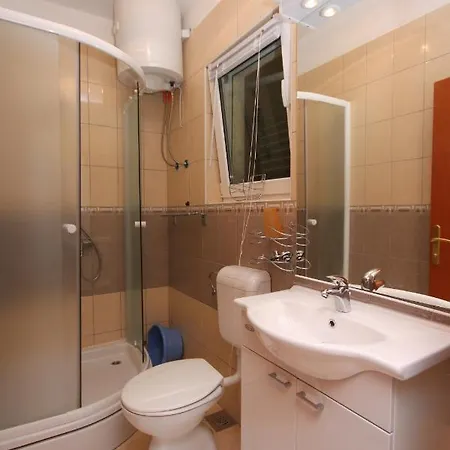 With A Parking Space - 5115 Daire *