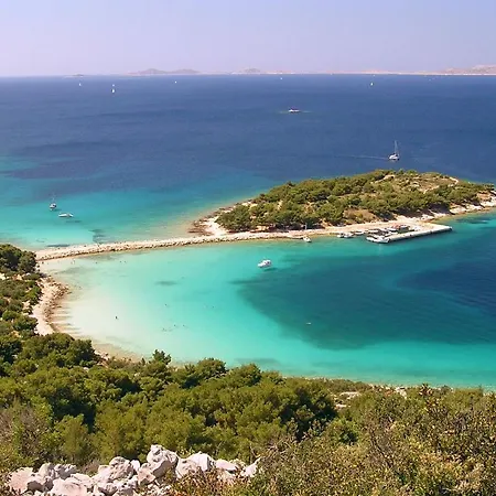 With A Parking Space - 5115 Daire Murter