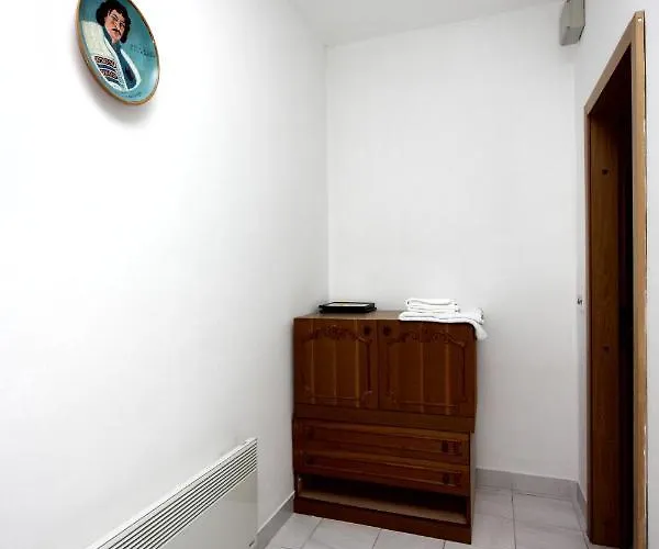 Appartement With A Parking Space - 5115 Murter