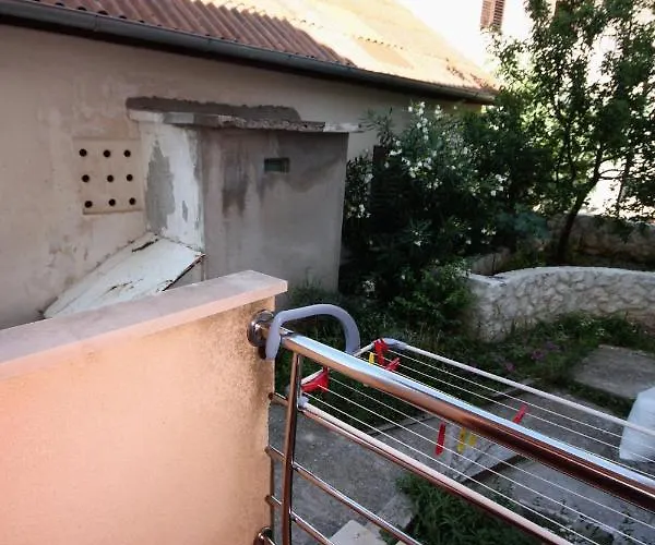 With A Parking Space - 5115